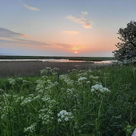 Appartement Wormshoeft 16 *