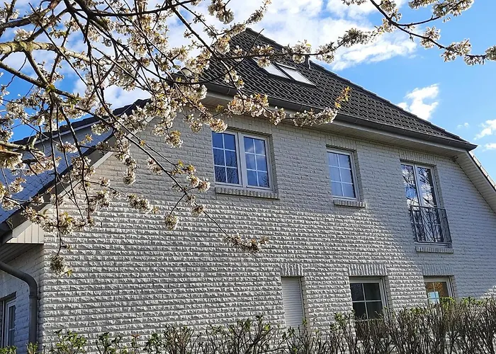 Appartement Wormshoeft 16 *